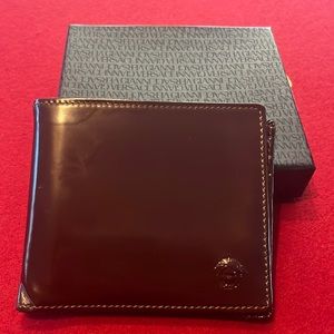 Mens Versace brown leather wallet. NWT purchased in 1995 and never used